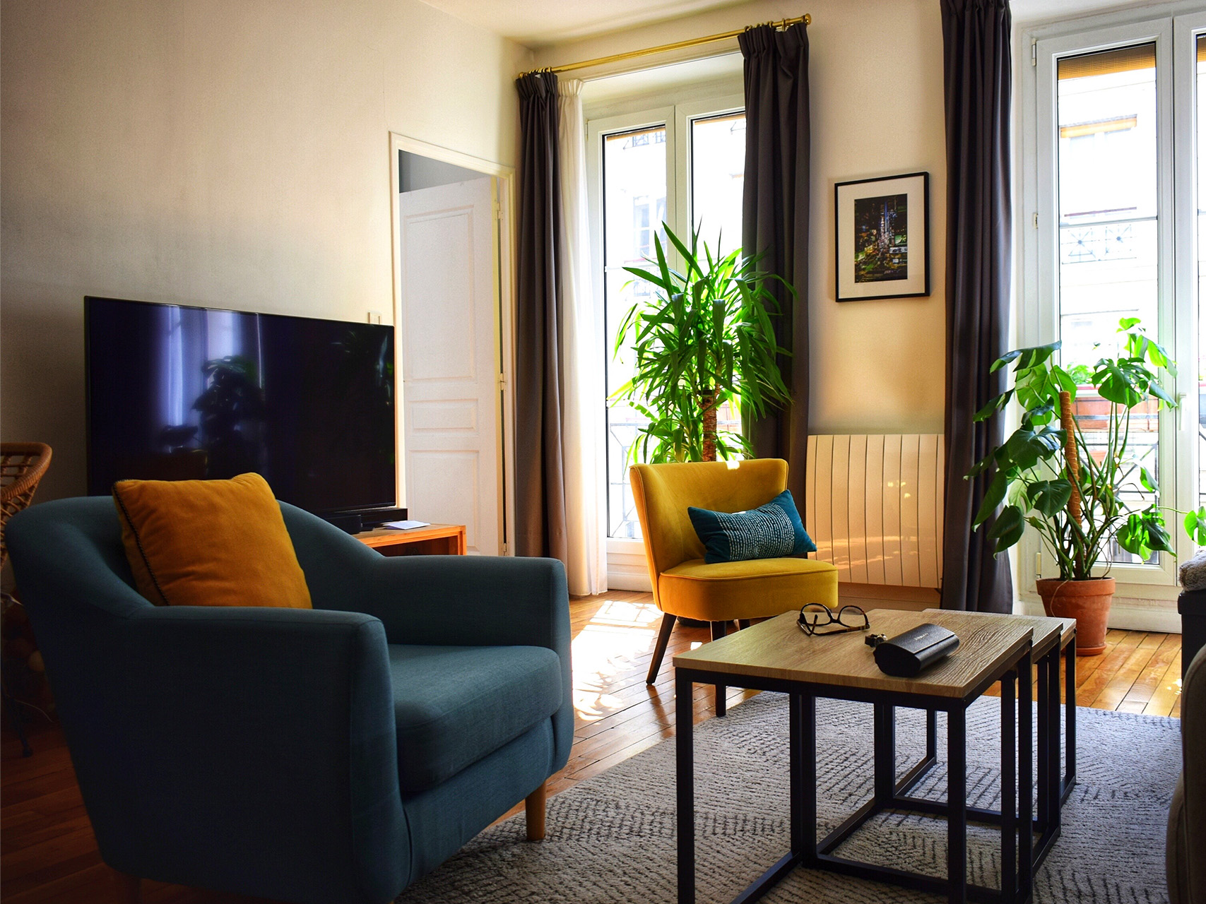 Habitación de diseño en un coliving en Murcia gestionado por ARC Grupo Inmobiliario.